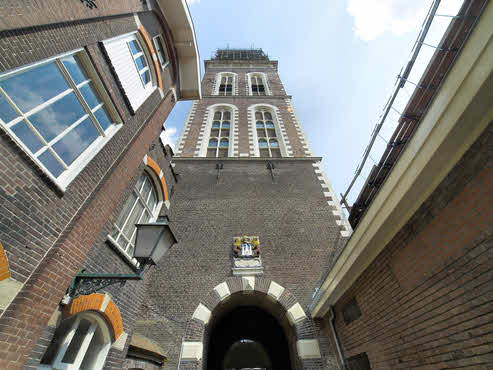 stadswandelingen in mooie steden InZicht: Kampen - De Nieuwe Toren 1