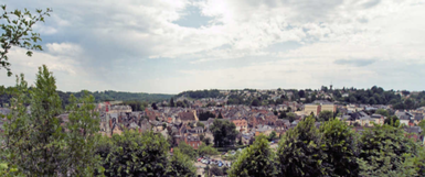 stadswandelingen in mooie steden InZicht: Bernay - Normandie - Frankrijk